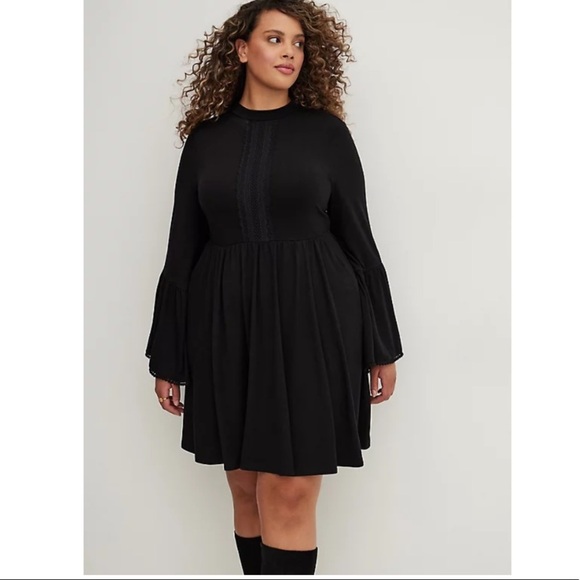 NWT TORRID MOCK NECK MINI SKATER DRESS - JERSEY BLACK - Picture 2 of 6